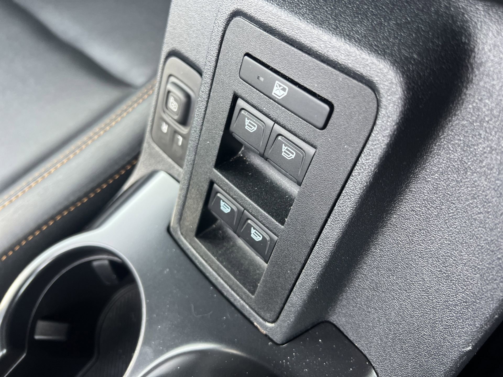 Certified 2024 Ford Bronco Badlands image 13