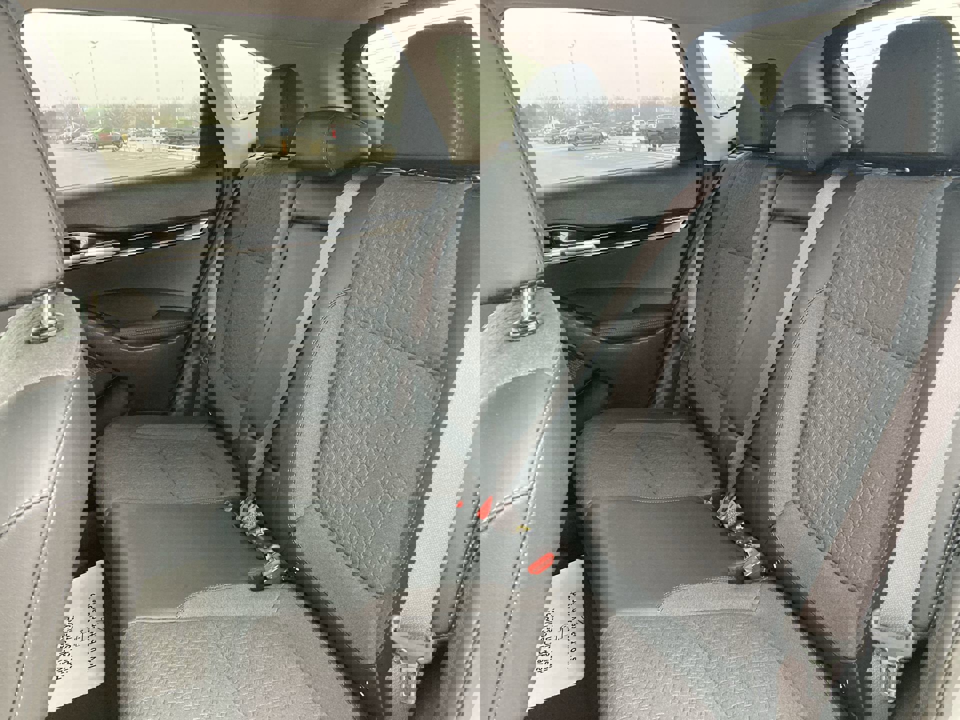 Used 2025 Kia Seltos S image 27