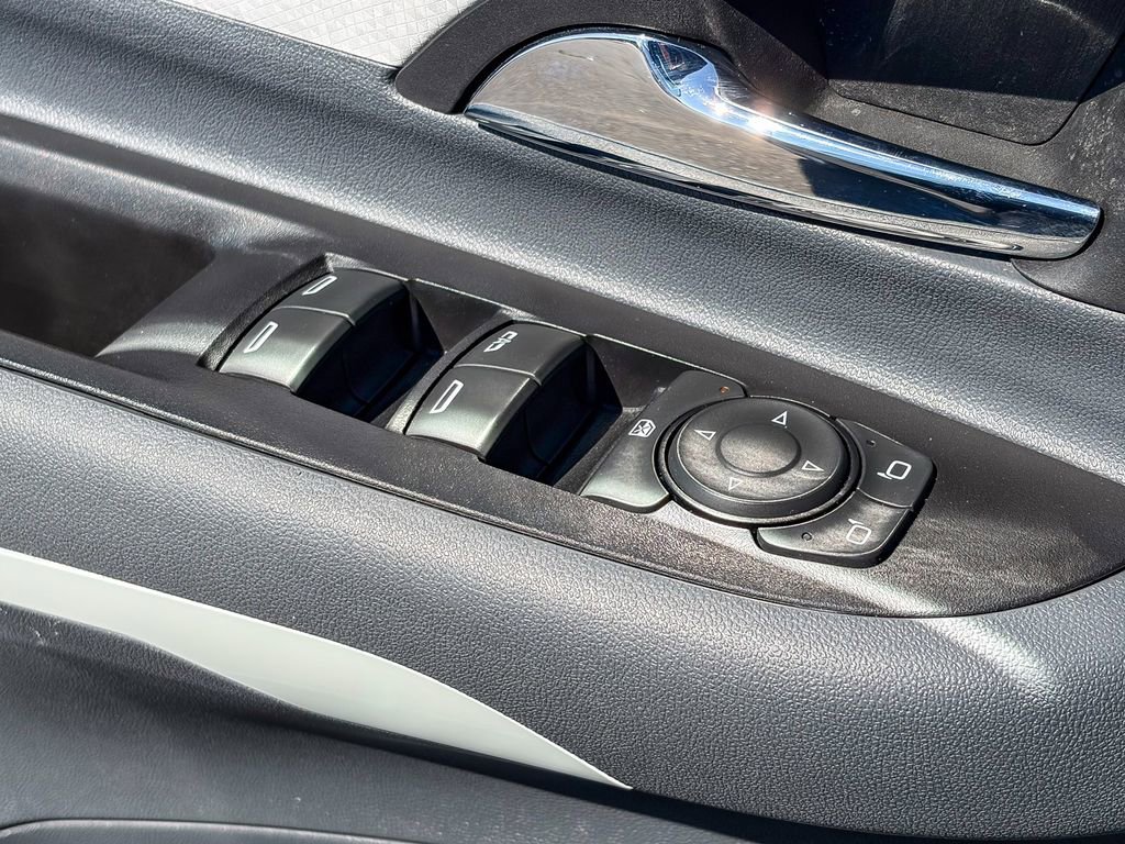 Certified 2021 Chevrolet Bolt LT image 40