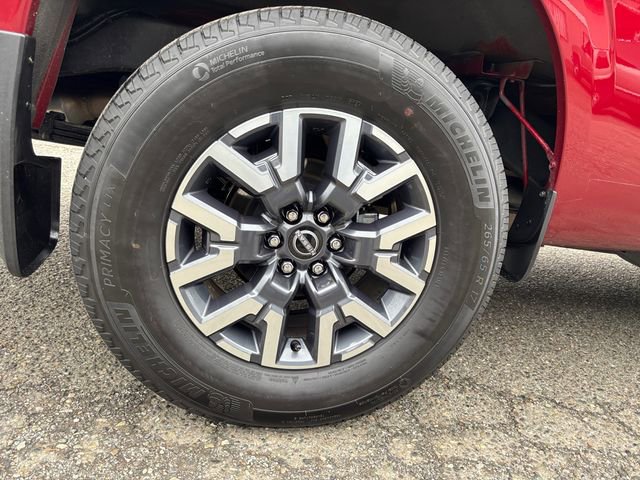 Used 2025 Nissan Frontier SL image 29