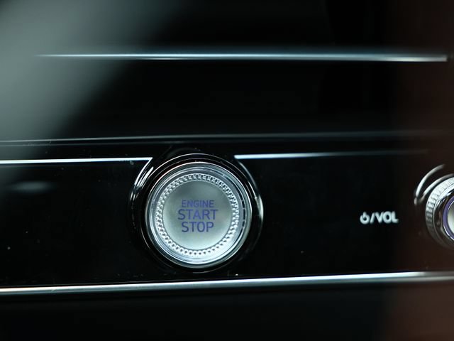 Certified 2026 Genesis GV70 3.5T Sport Prestige AWD/4WD image 42