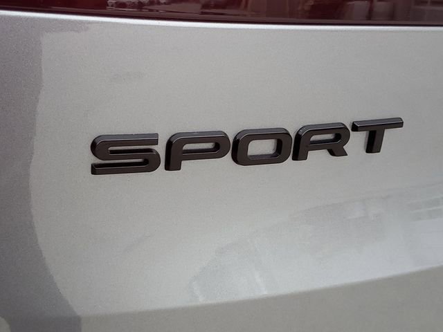 Certified 2024 Land Rover Range Rover Sport SE image 9
