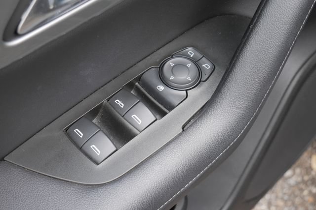 Used 2020 Chevrolet Blazer L FWD image 12