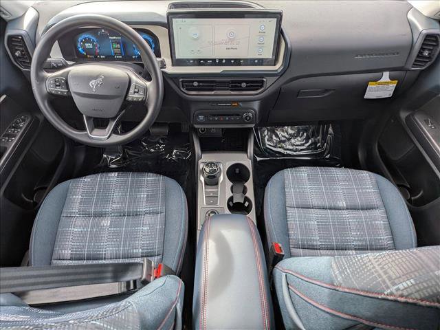 New 2025 Ford Bronco Sport Heritage AWD/4WD image 14