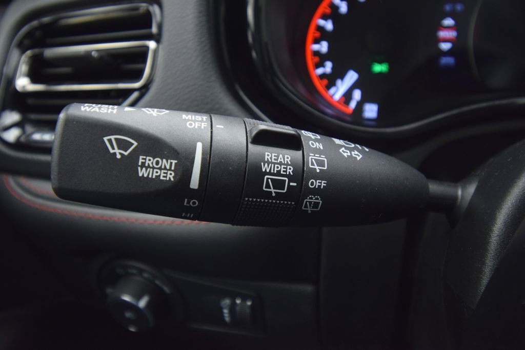 Certified 2023 Dodge Durango R/T image 42