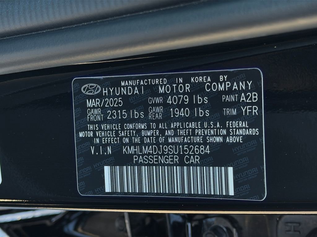Certified 2025 Hyundai Elantra SEL image 25