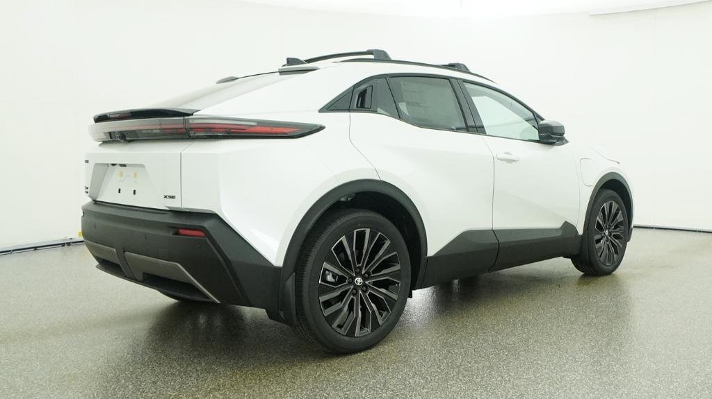 New 2026 Toyota C-HR AWD/4WD image 64
