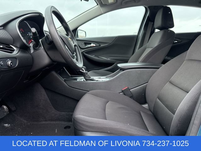 Used 2025 Chevrolet Malibu LT image 18