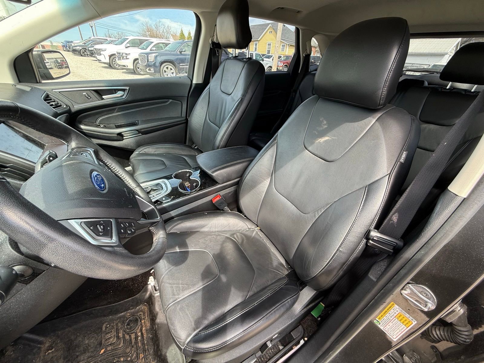 Used 2017 Ford Edge Titanium w/ Technology Package image 9