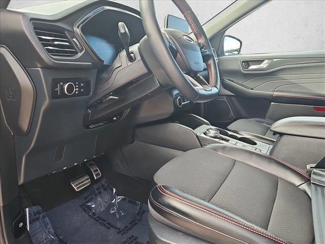 Used 2024 Ford Escape ST-Line image 10