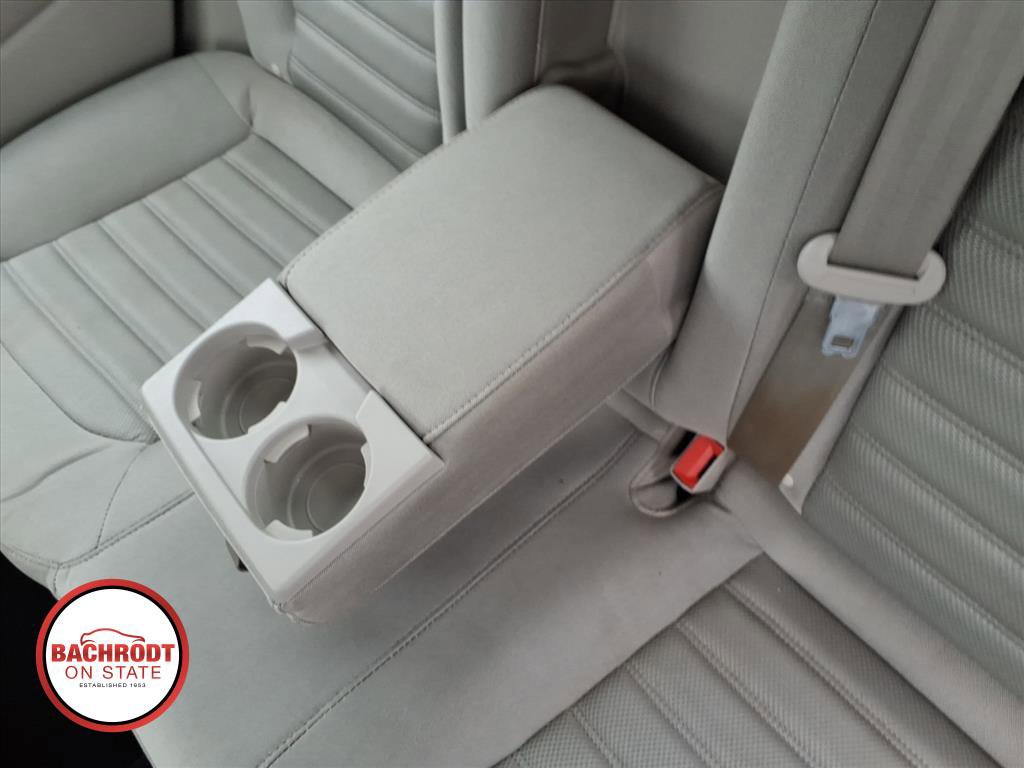 Used 2019 Ford Fusion SE FWD image 29