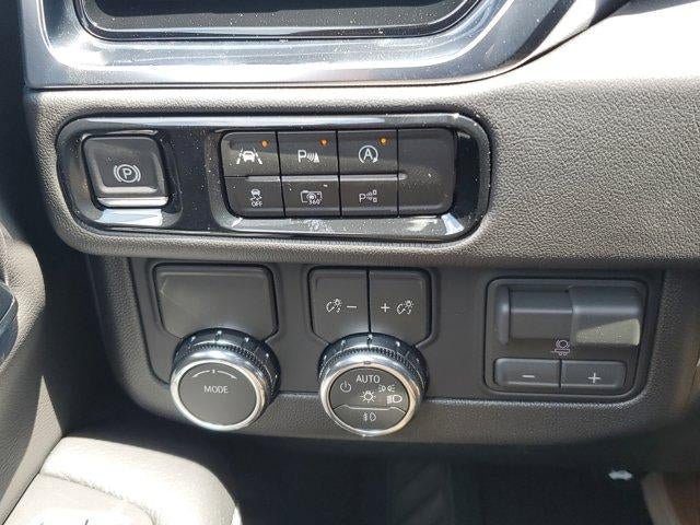 New 2026 GMC Yukon Denali w/ Advanced Technology Package RWD image 29