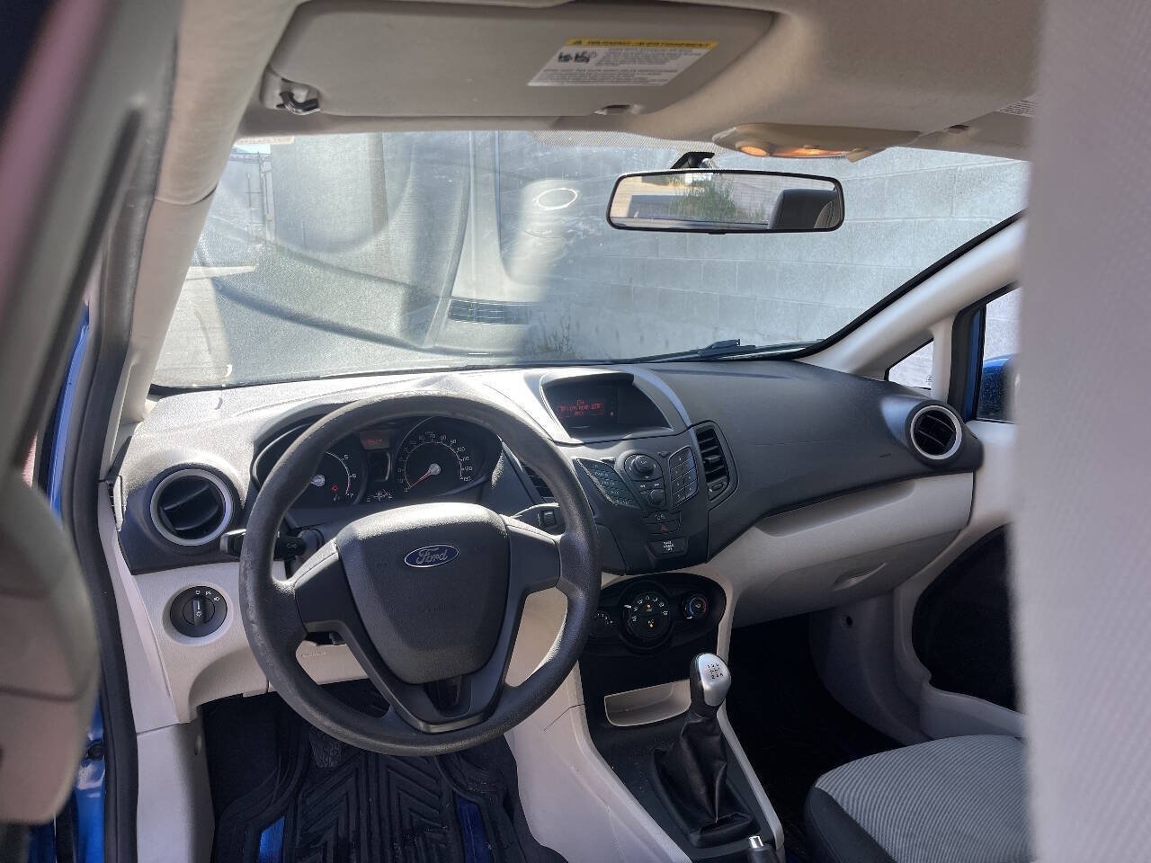 Used 2011 Ford Fiesta S FWD image 9
