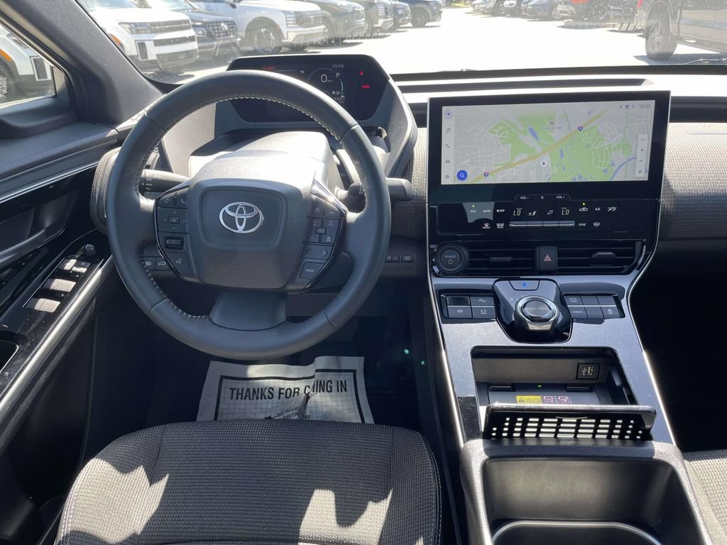 Used 2025 Toyota bZ4X FWD image 2