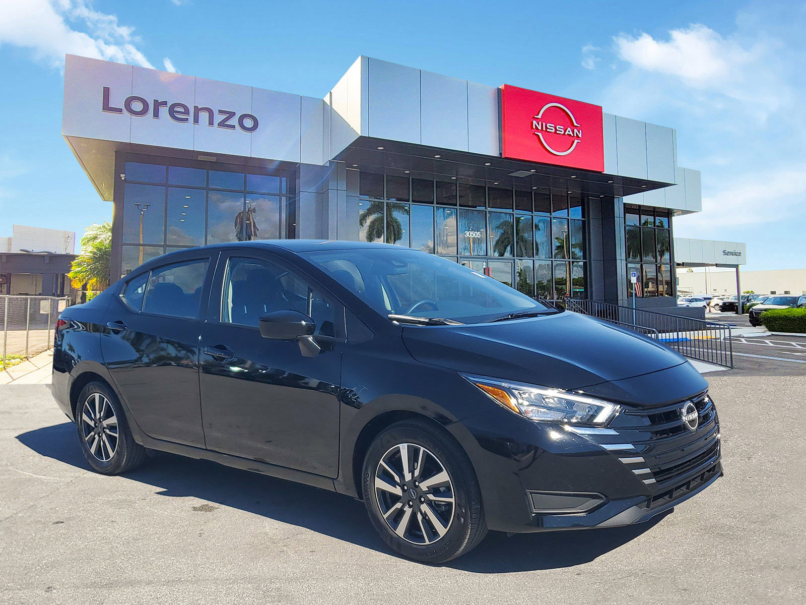 Certified 2025 Nissan Versa SV image 3