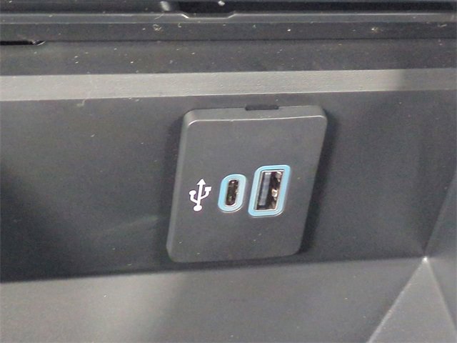 New 2026 Ford F350 Lariat image 23
