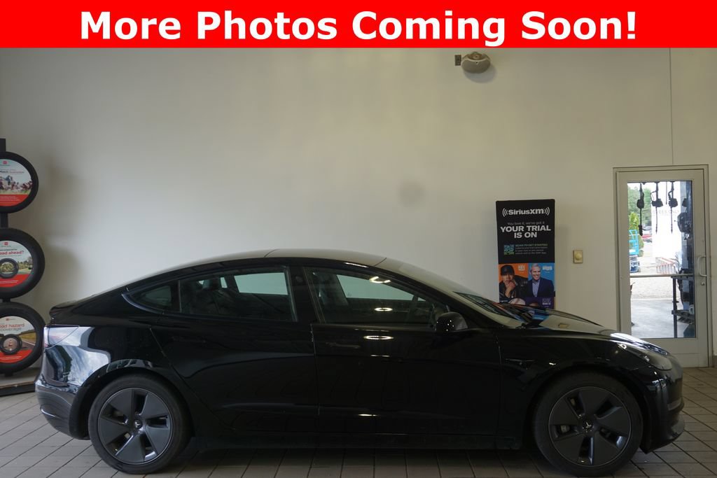 Used 2022 Tesla Model 3 Long Range AWD/4WD image 2