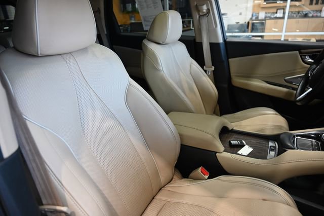Used 2019 Acura RDX AWD w/ Advance Package image 8