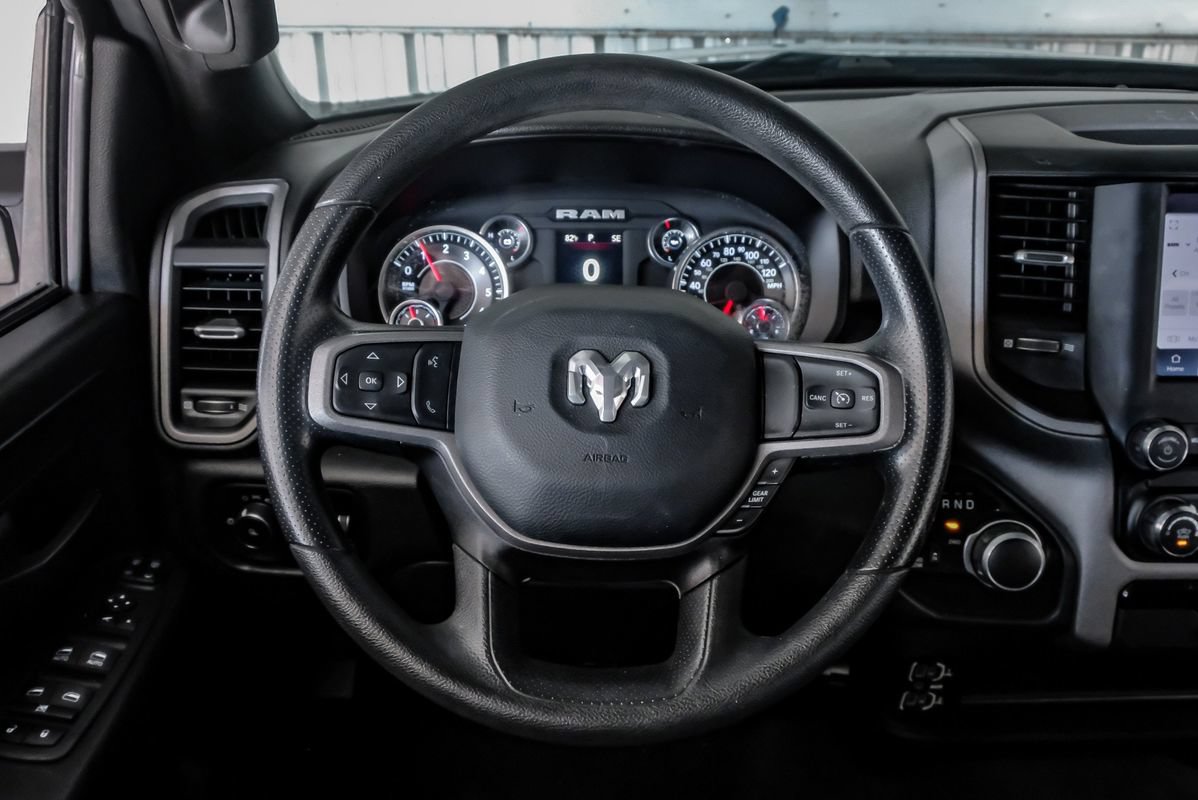 Used 2024 RAM 2500 Tradesman w/ Chrome Appearance Group AWD/4WD image 15