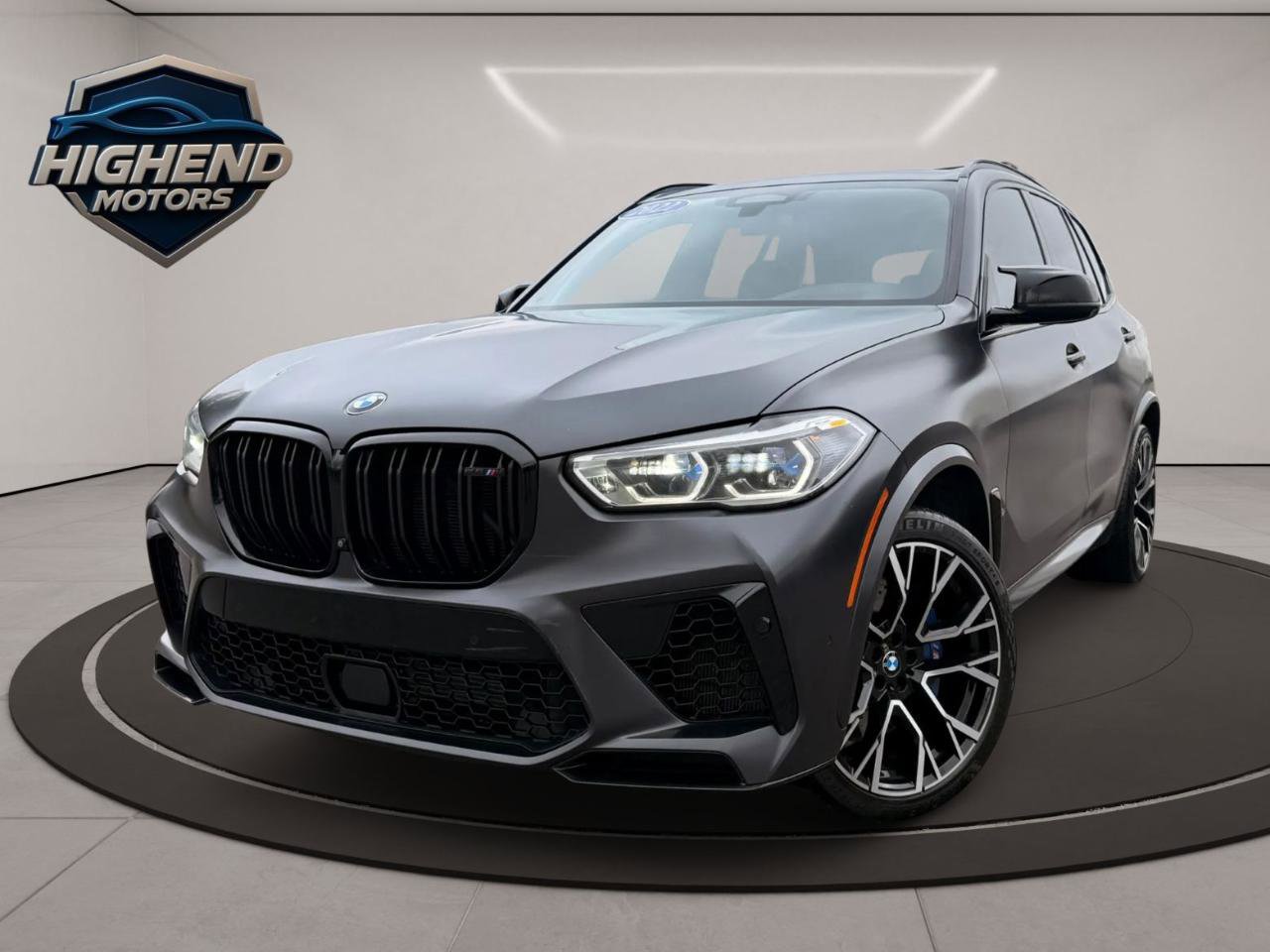 Used 2022 BMW X5 M Competition image 2