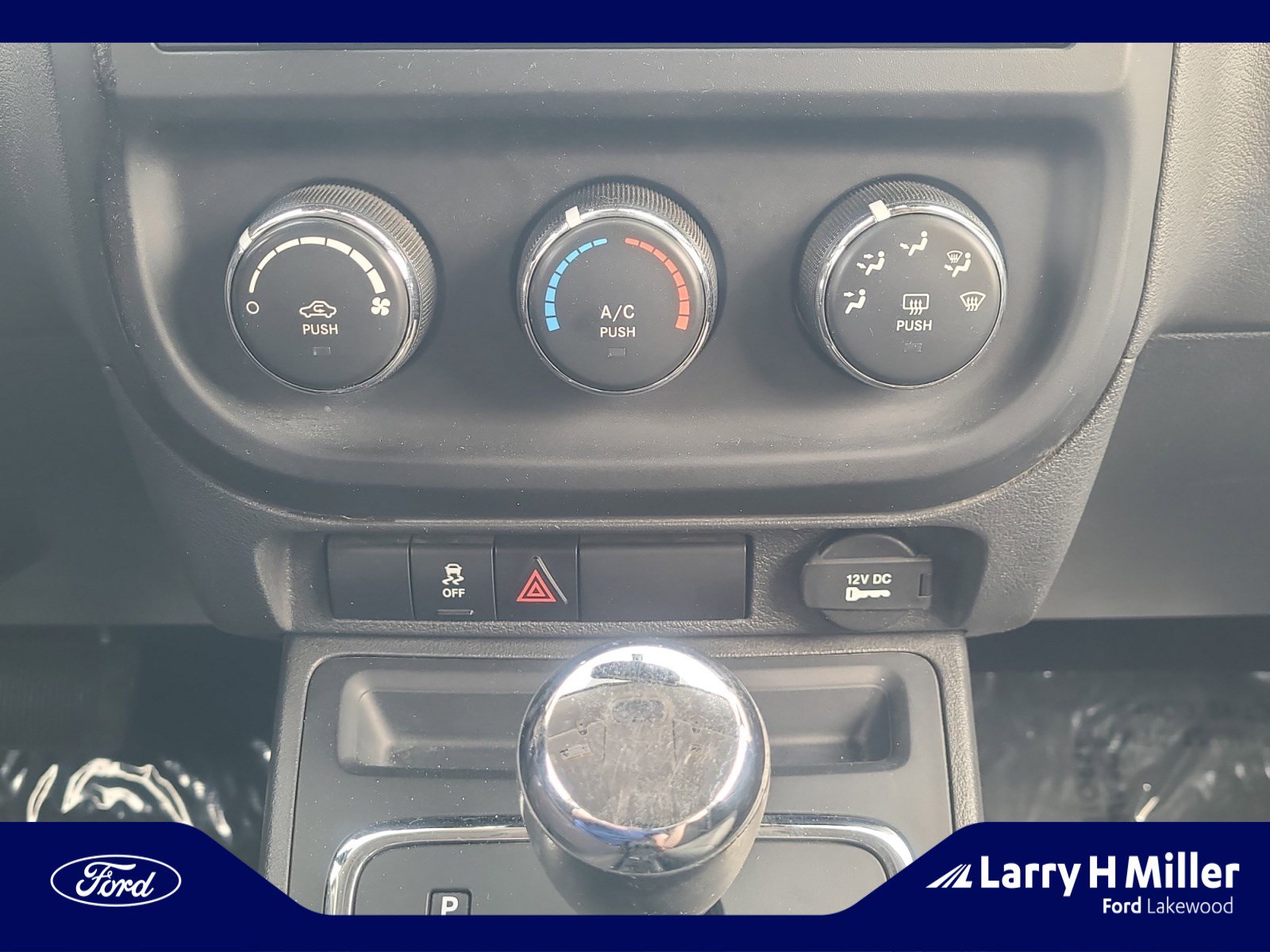 Used 2017 Jeep Compass Sport image 29