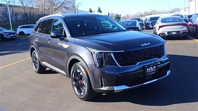 New 2026 Kia Sorento S image 5