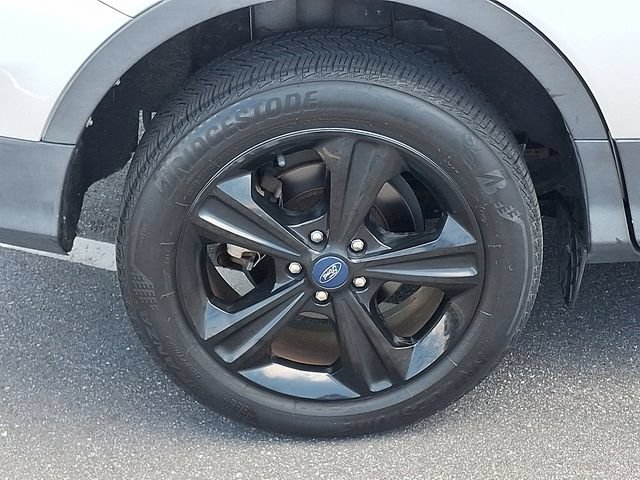 Used 2015 Ford Escape SE AWD/4WD image 26