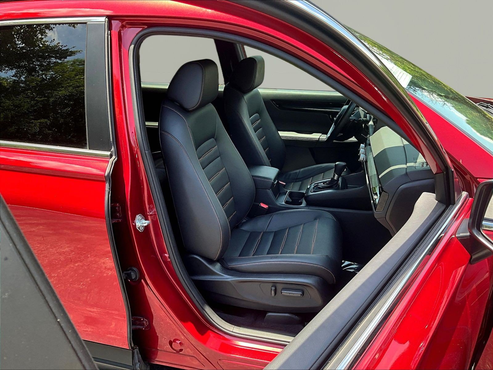 Used 2024 Honda CR-V Sport Touring image 29