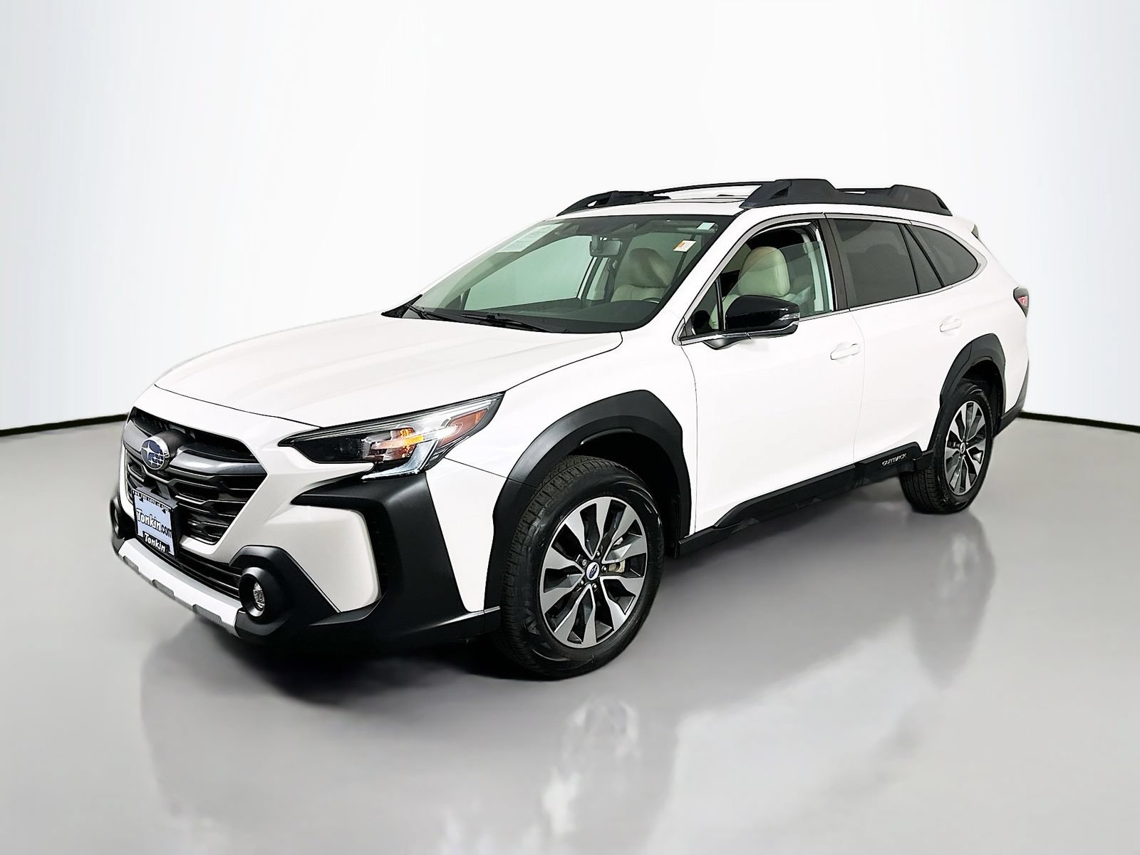 Used 2023 Subaru Outback Limited XT AWD/4WD image 4