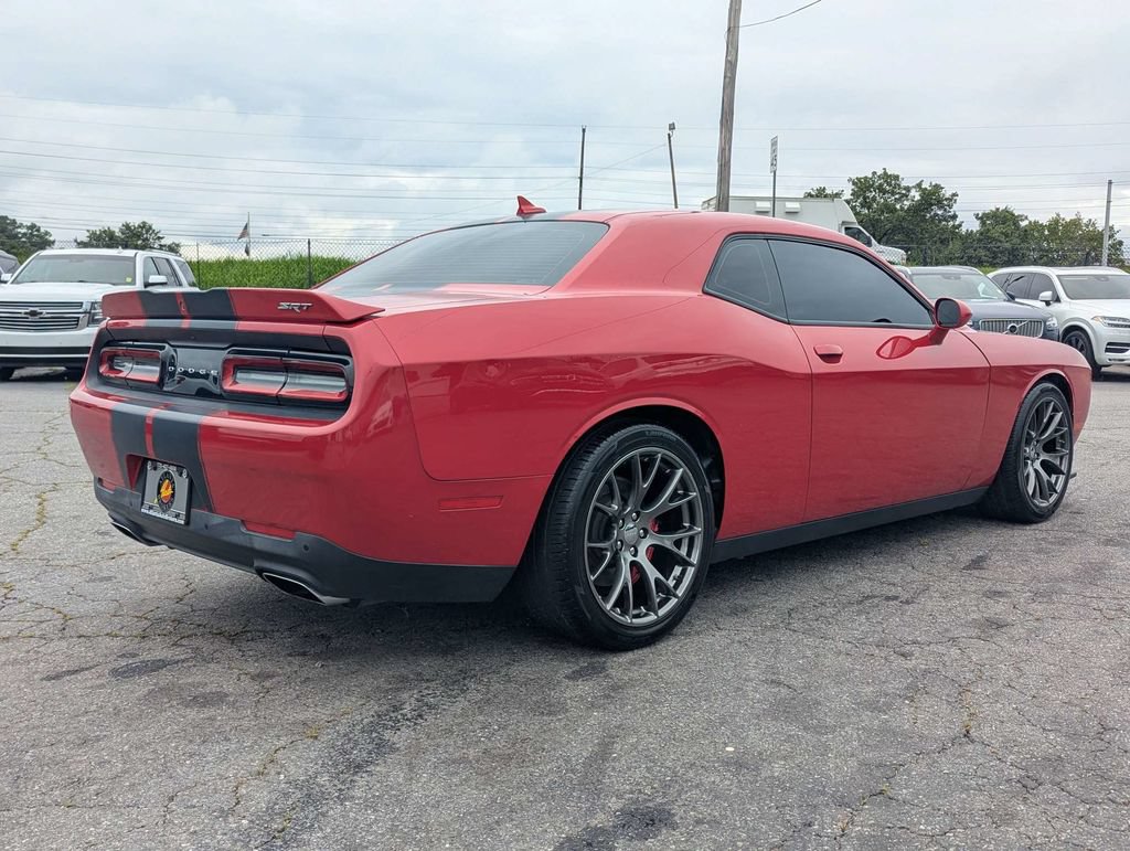 Used 2016 Dodge Challenger SRT w/ Technology Group RWD image 5