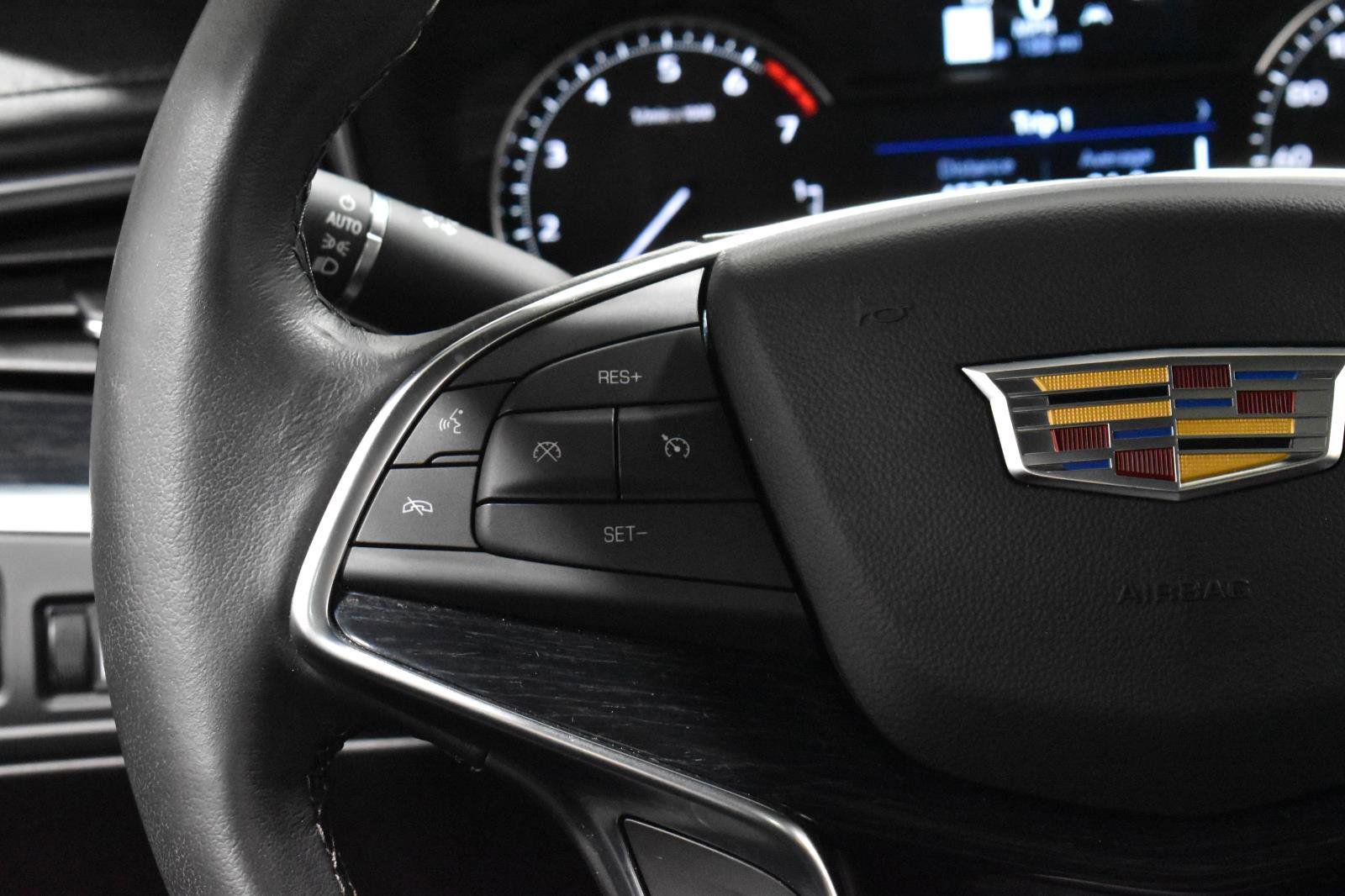 Certified 2025 Cadillac XT5 Premium Luxury w/ LPO, Floor Liner Package image 10