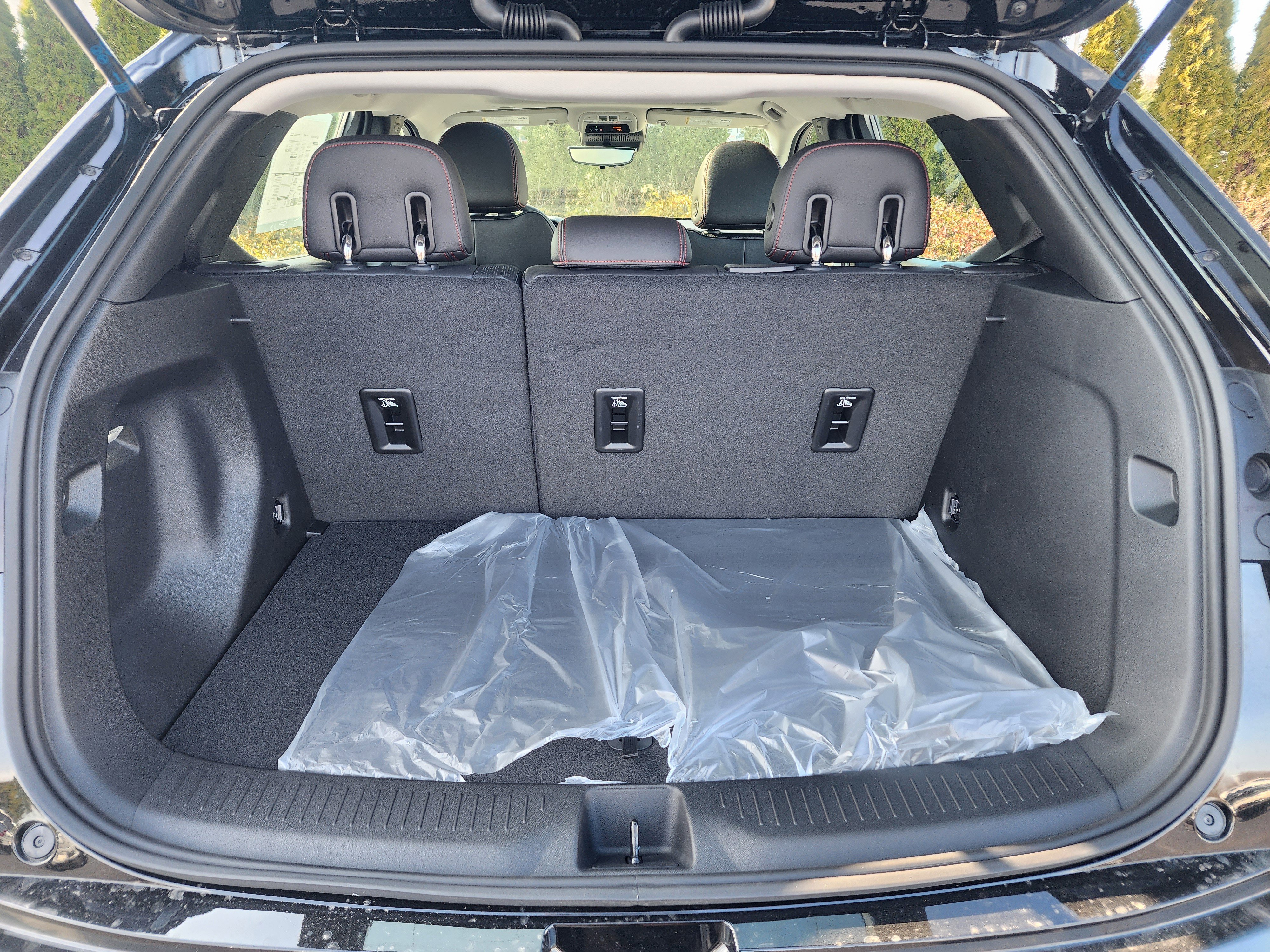 New 2027 Chevrolet Bolt RS w/ Technology Package image 13