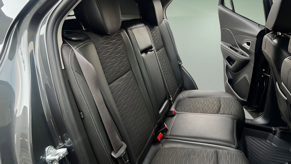 Used 2016 Buick Encore AWD image 23