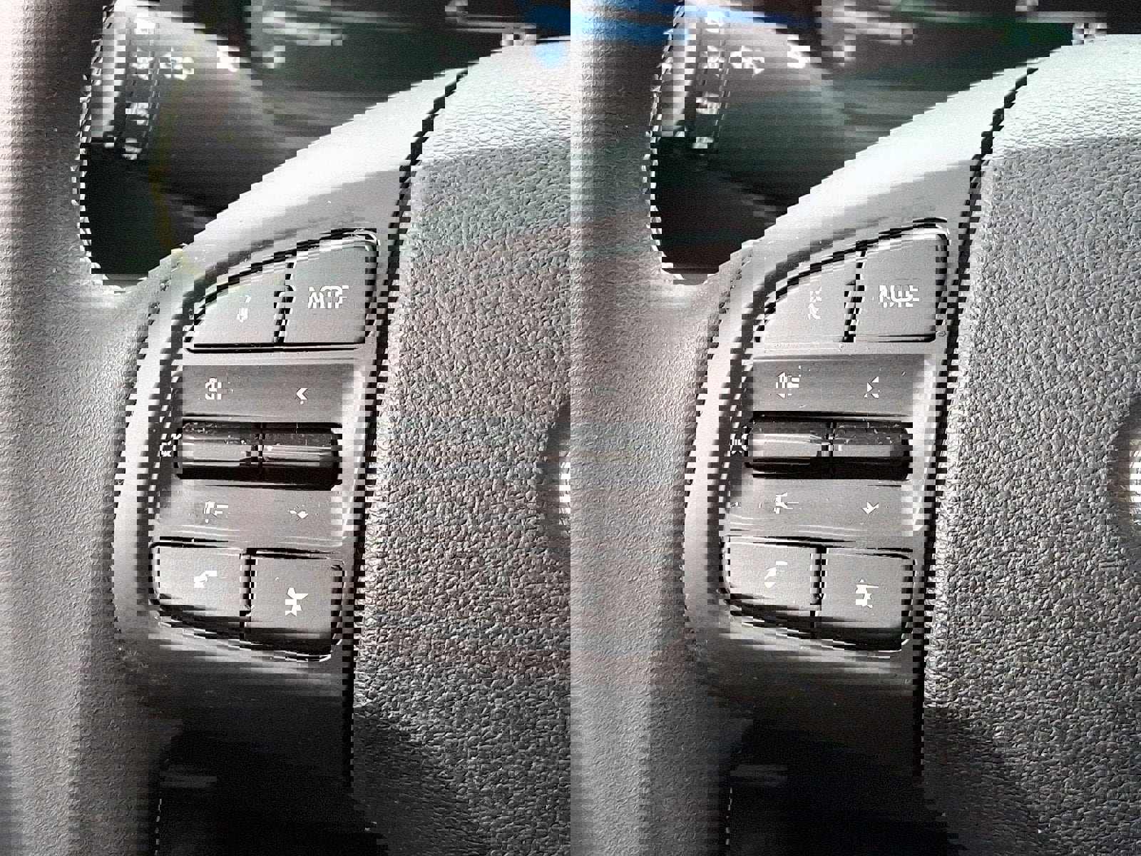 Certified 2023 Hyundai Venue Limited image 21