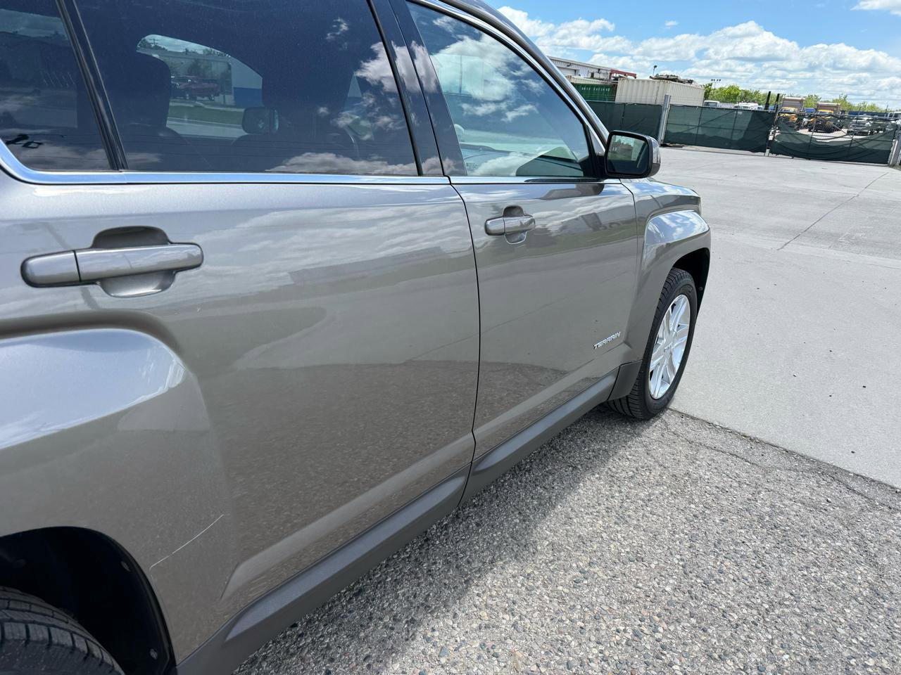 Used 2011 GMC Terrain SLT image 5