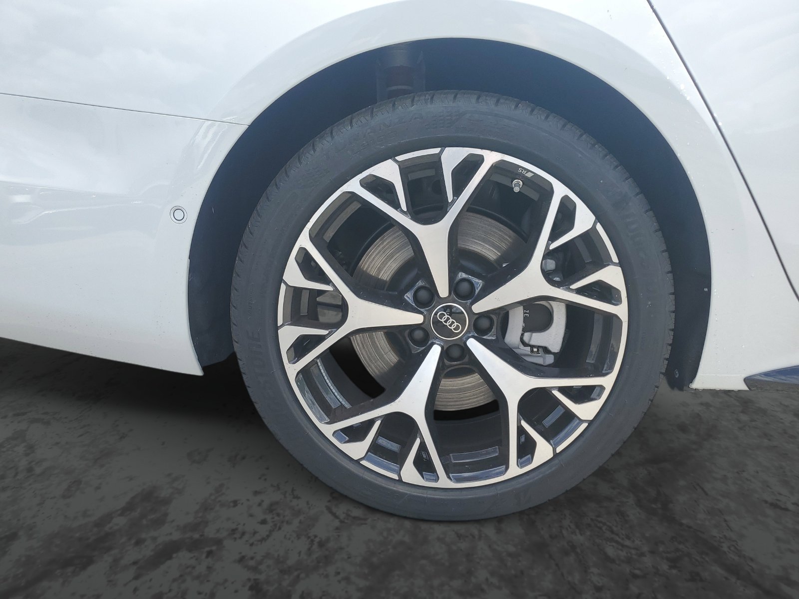 New 2026 Audi A6 Premium Plus AWD/4WD image 5