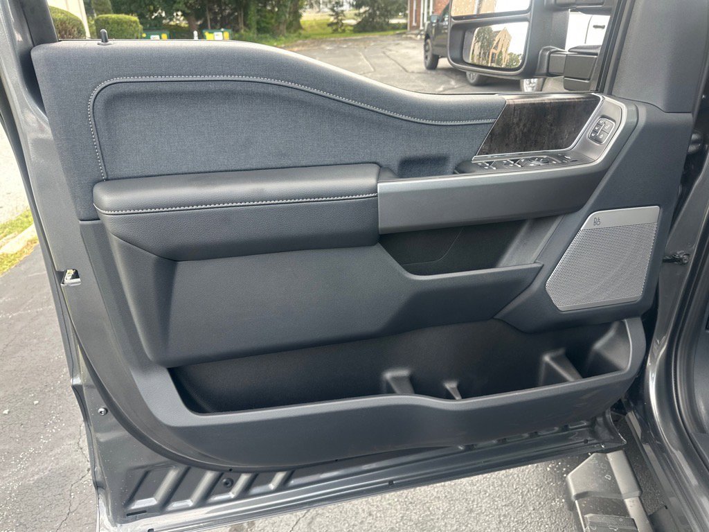 New 2026 Ford F250 Lariat image 19