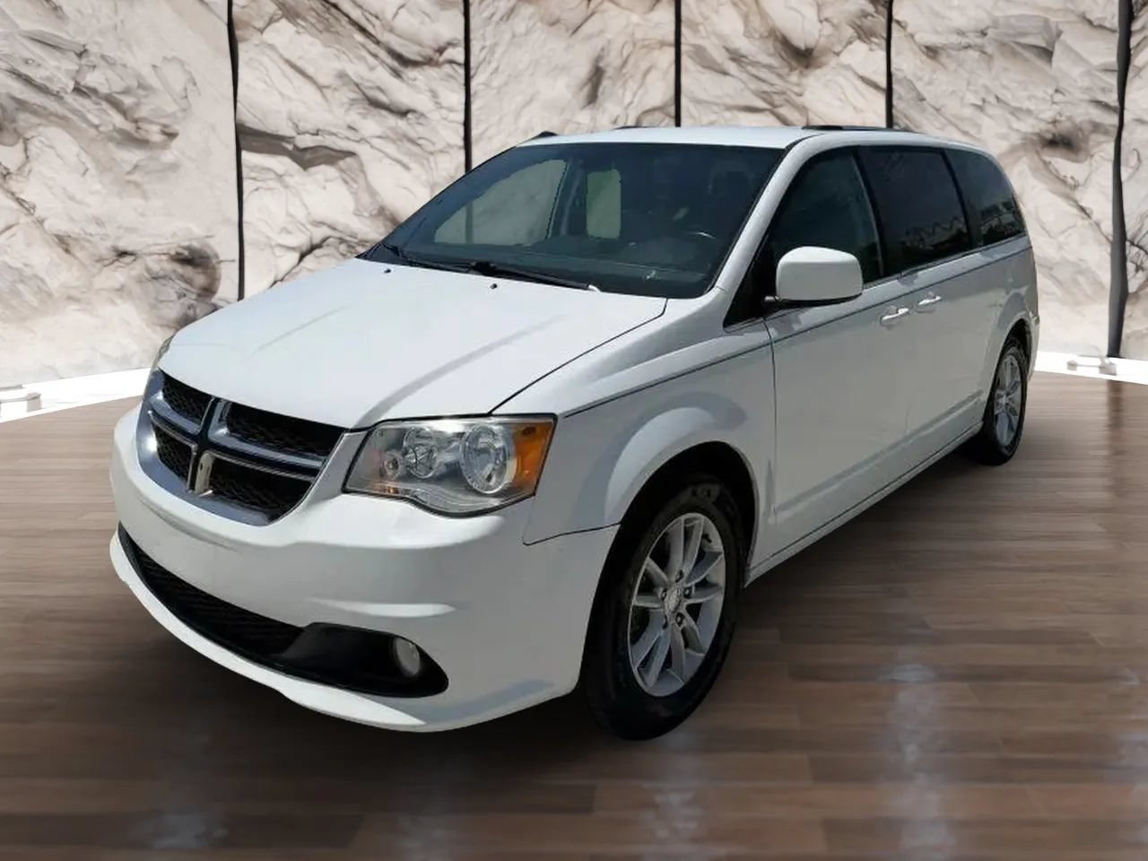 Used 2020 Dodge Grand Caravan SXT