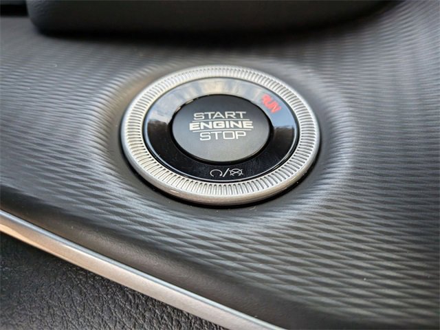 New 2025 Jeep Grand Cherokee Altitude image 21