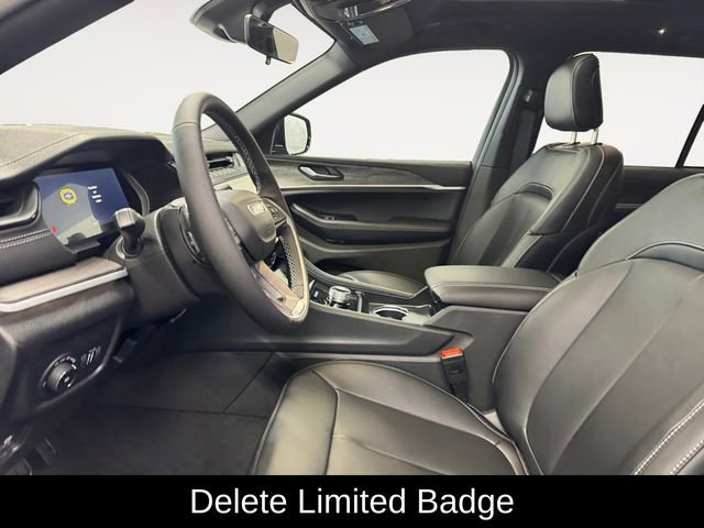 New 2026 Jeep Grand Cherokee Limited w/ Limited Altitude Package image 8