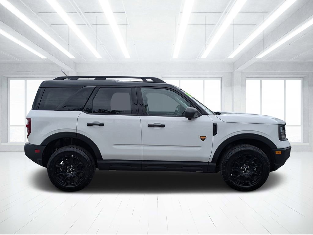 Used 2025 Ford Bronco Sport Badlands AWD/4WD image 2