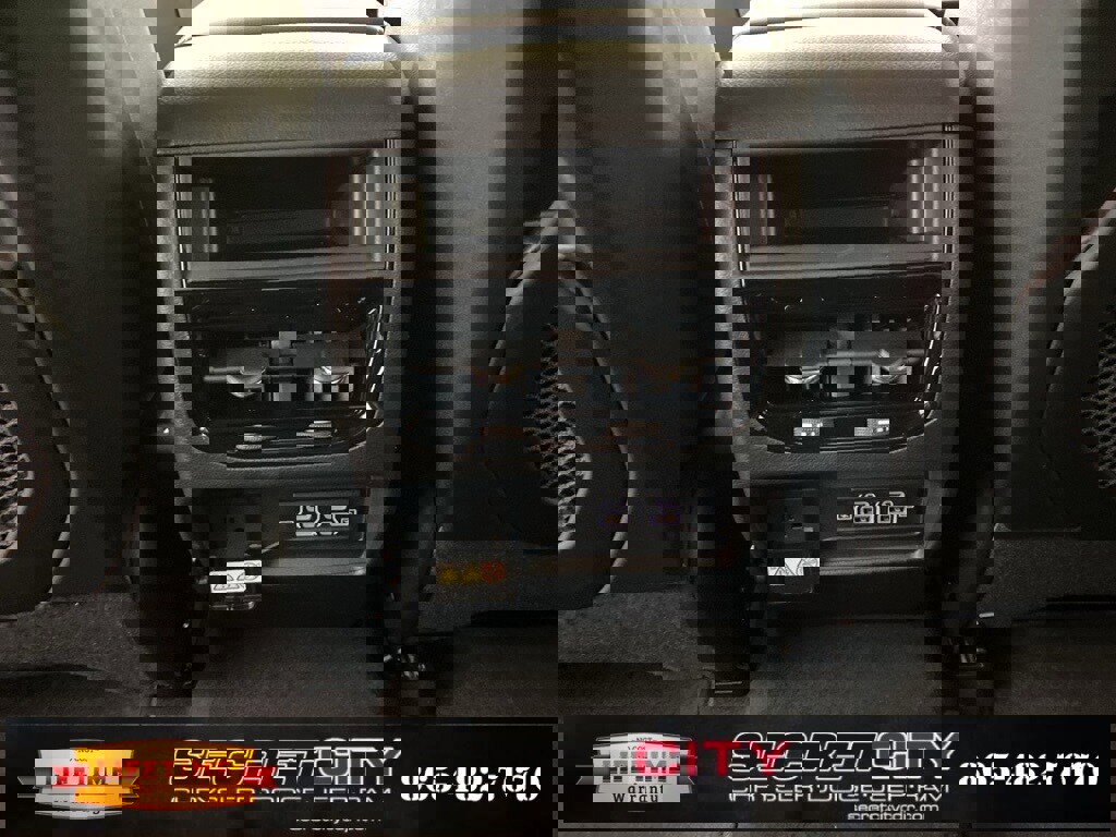 New 2026 Jeep Grand Cherokee Laredo X image 27