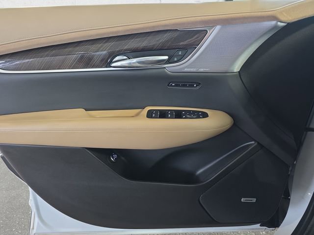 Certified 2024 Cadillac XT6 Sport w/ Platinum Package image 30