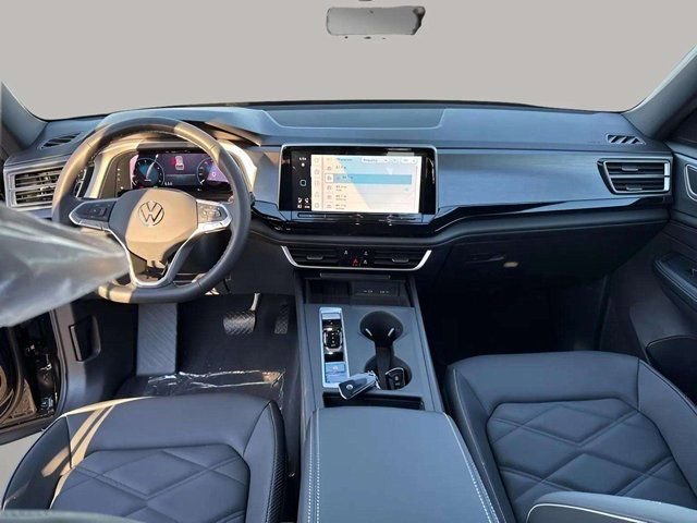 New 2026 Volkswagen Atlas Cross Sport SE image 8