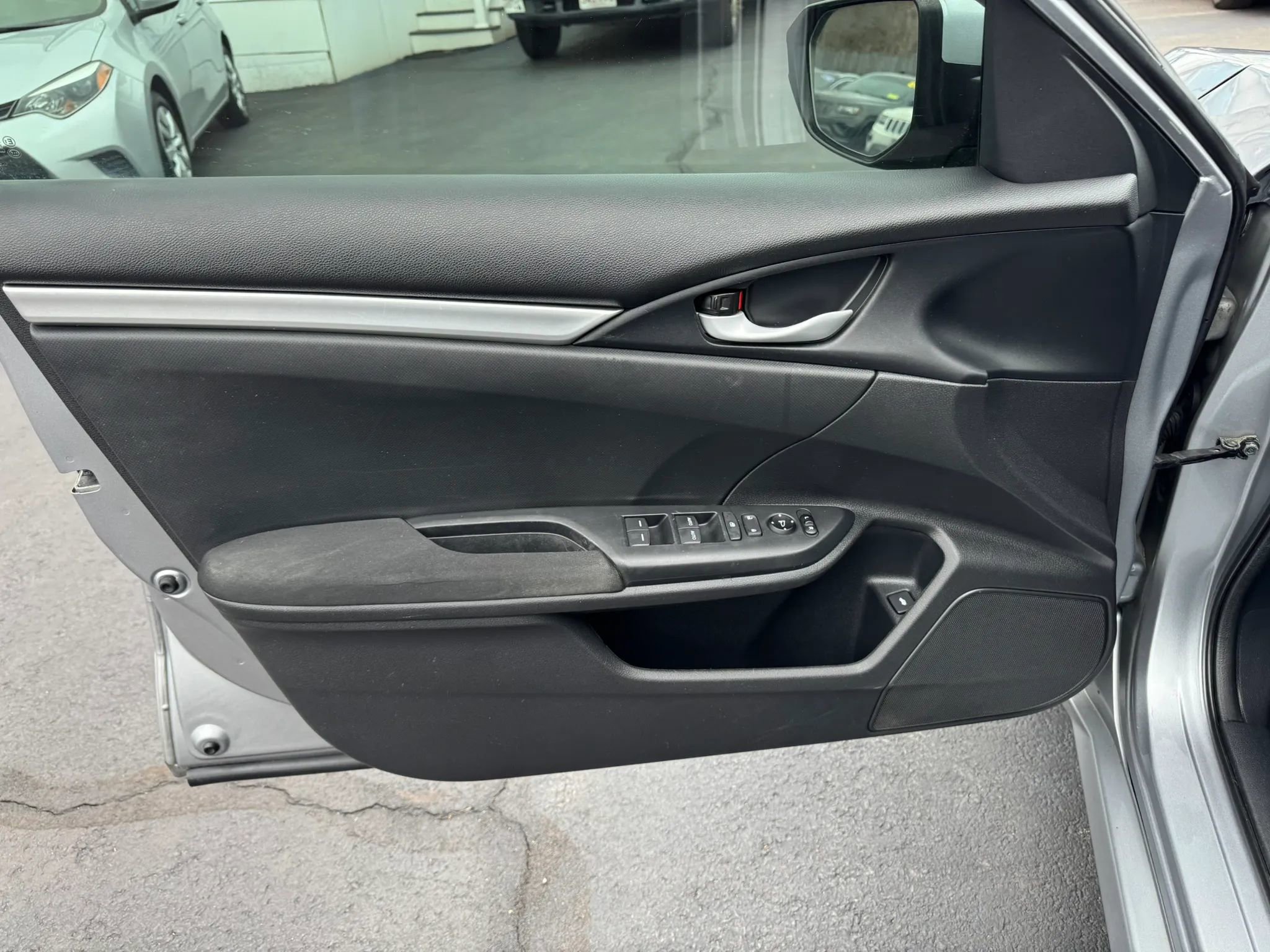 Used 2018 Honda Civic LX image 12