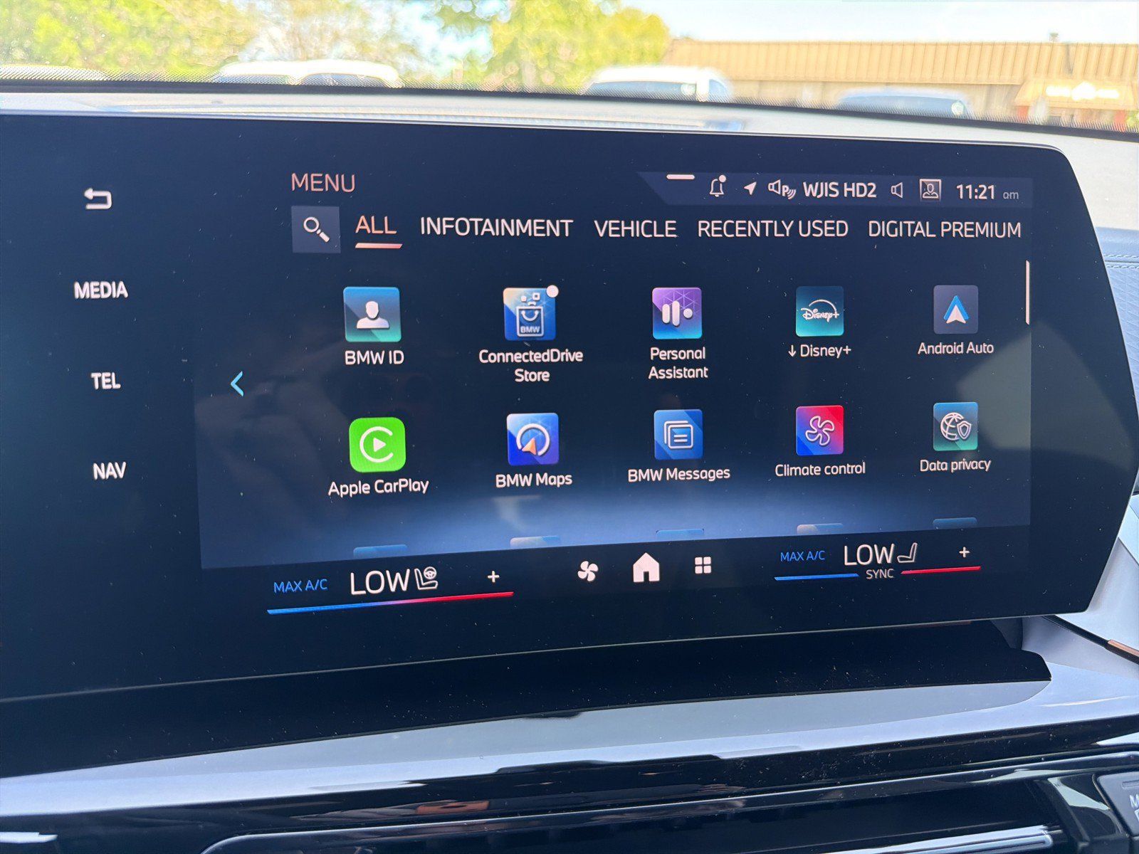 New 2027 BMW X2 xDrive28i w/ Technology Package AWD/4WD image 29