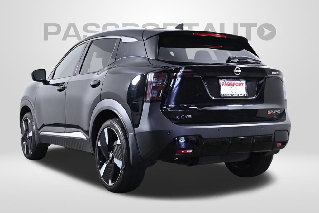 Certified 2025 Nissan Kicks SR AWD/4WD image 5