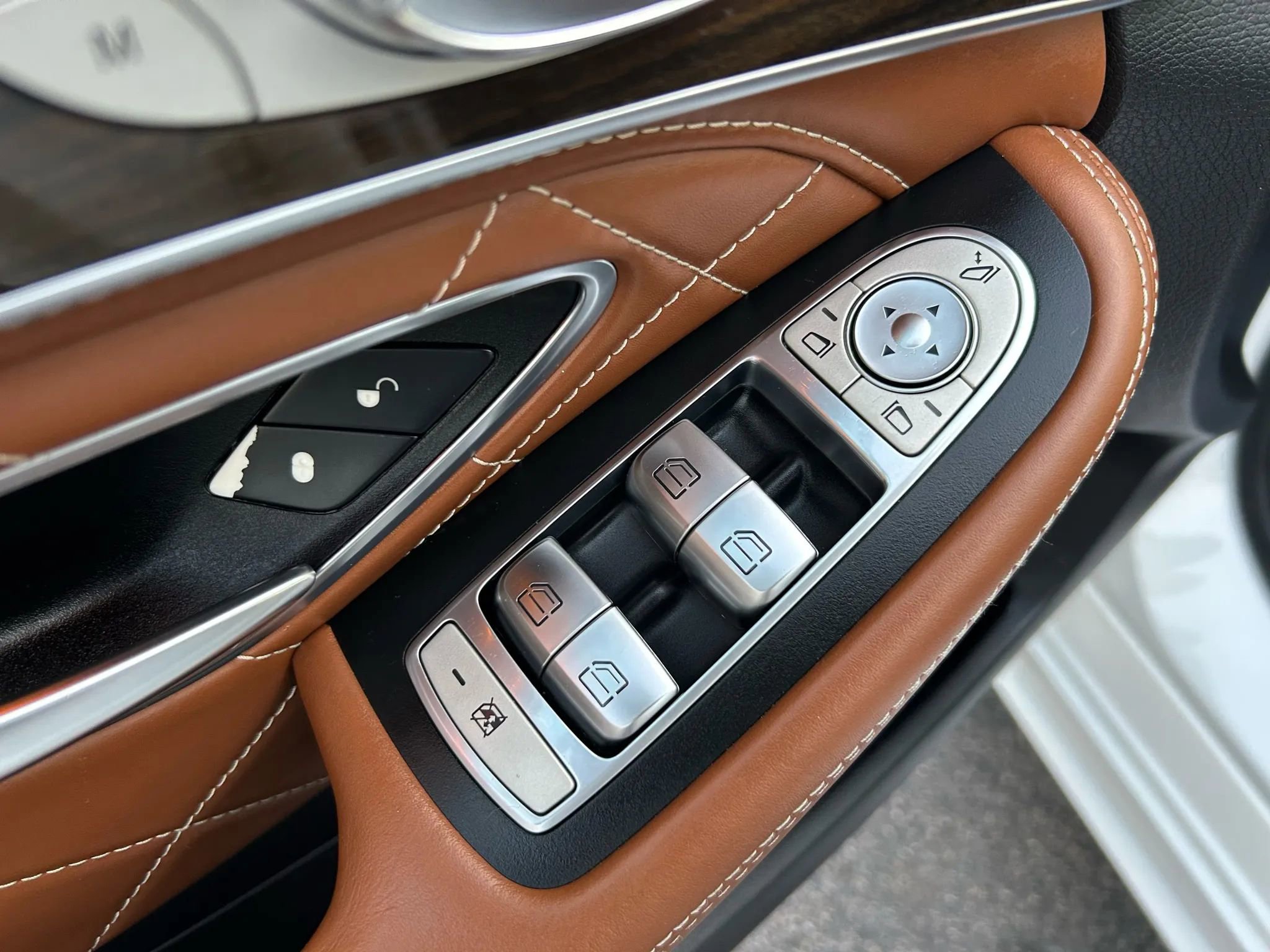 Used 2017 Mercedes-Benz C 43 AMG 4MATIC Sedan w/ Premium 4 Package image 23