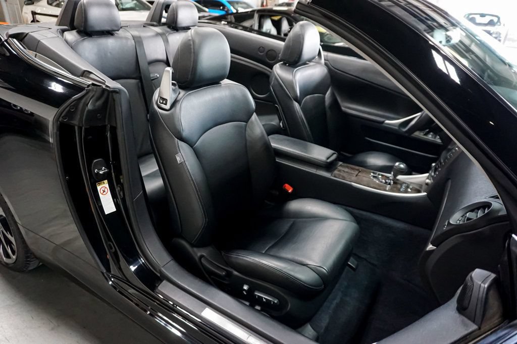 Used 2013 Lexus IS 350C w/ Luxury Pkg RWD image 44