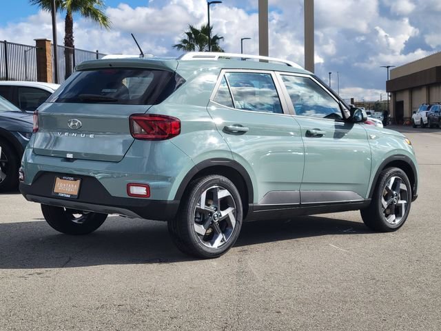 New 2026 Hyundai Venue SEL image 2